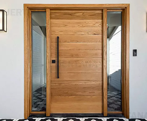 Oak Hotel Pivot hlavní design dveří